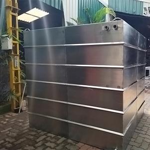 Емкости прямоугольные нержавеющие стационарные от 100 литров до 200 м3