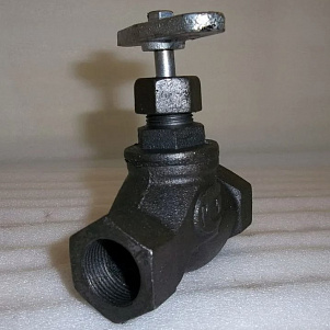 Вентиль (клапан) запорный трубопроводный 15кч16нж проходной Ду32 чугунный