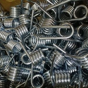 Пружина кручения 16х3,0х37х54х9,5 мм 130 градусов