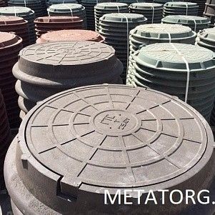 Люк пластиковый тип Л зеленый 1,5 тн