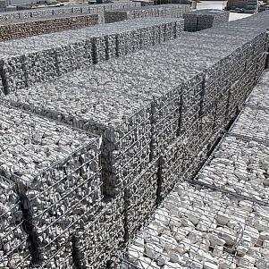 Коробчатый габион 1,5х1х0,5 м. цинк (проволока 2,2 мм, ячейка 6х8 см)