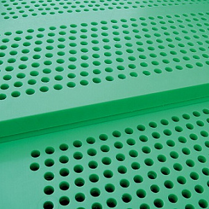 Пластиковые перфорированные листы для морских ферм