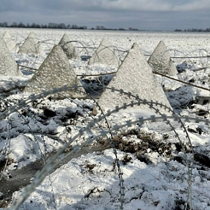 Противотанковая железобетонная пирамида - тетраэдр 1500