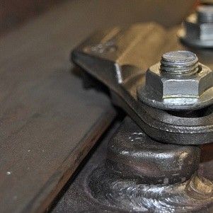 Приварная прижимная планка 8119/15/40